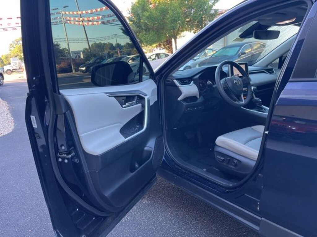Used 2023 Toyota RAV4 XLE Premium SUV