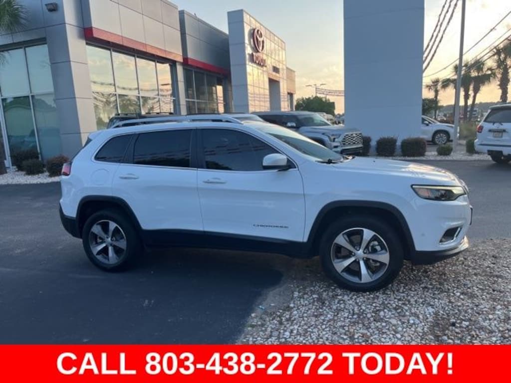 Used 2021 Jeep Cherokee Limited SUV