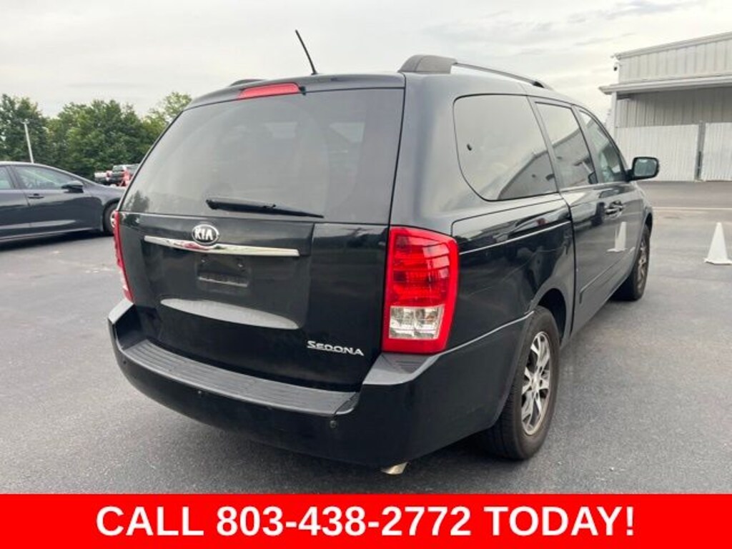 Used 2014 Kia Sedona LX Van