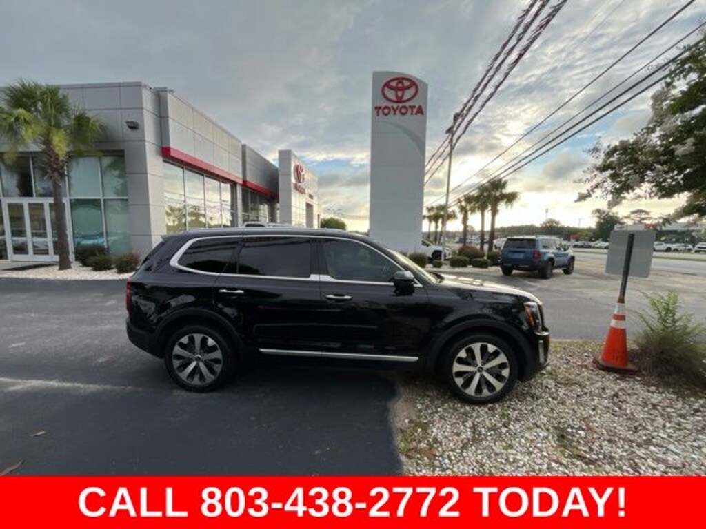 Used 2022 Kia Telluride S SUV