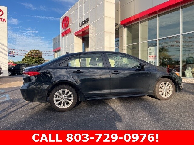 2024 Toyota Corolla Hybrid LE photo 2
