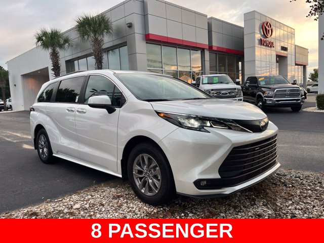 Used 2026 Toyota Sienna XLE Van Passenger Van