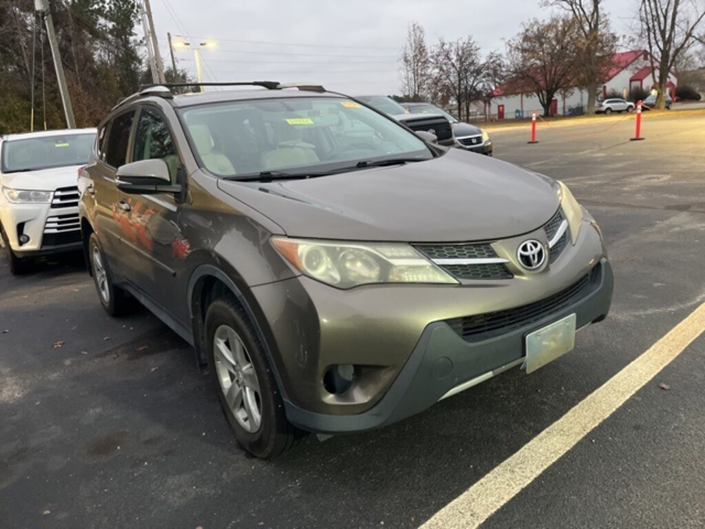Used 2014 Toyota RAV4 XLE SUV