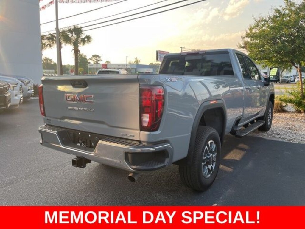 Used 2025 GMC Sierra 3500 HD SLE Truck Double Cab
