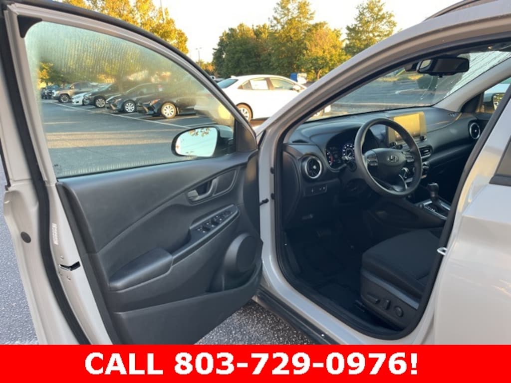 Used 2023 Hyundai Kona SEL SUV