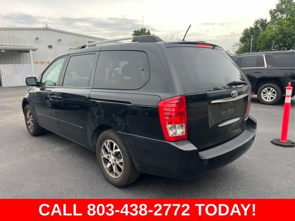 Used 2014 Kia Sedona LX Van