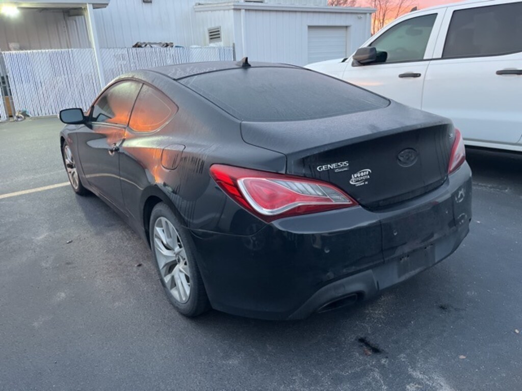 Used 2013 Hyundai Genesis Coupe 3.8 Grand Touring w/Tan Leather Coupe