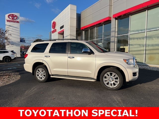Used 2008 Toyota Sequoia Platinum with VIN 5TDZY67A18S011177 for sale in Lugoff, SC