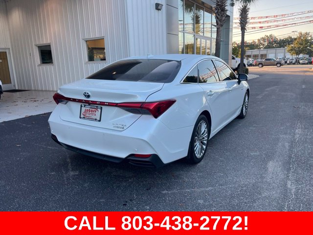 Used 2021 Toyota Avalon Hybrid Limited Sedan