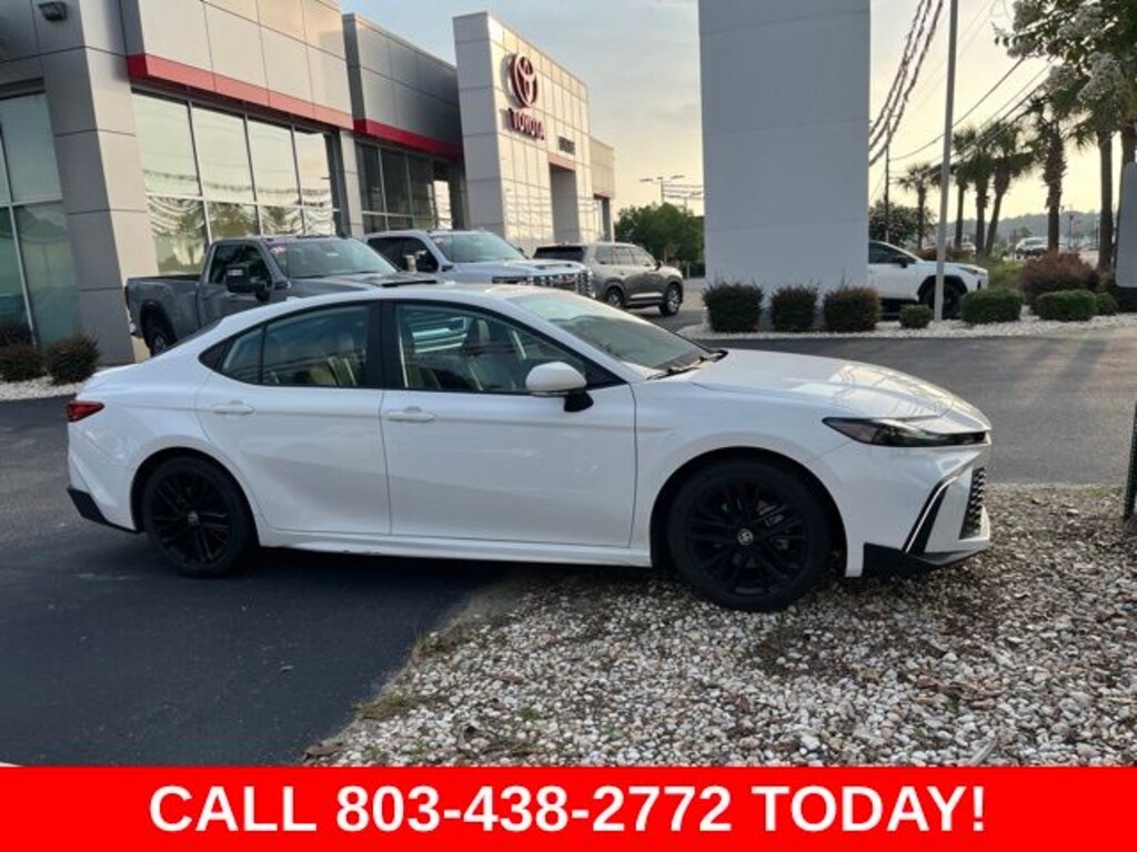 Used 2025 Toyota Camry SE Sedan