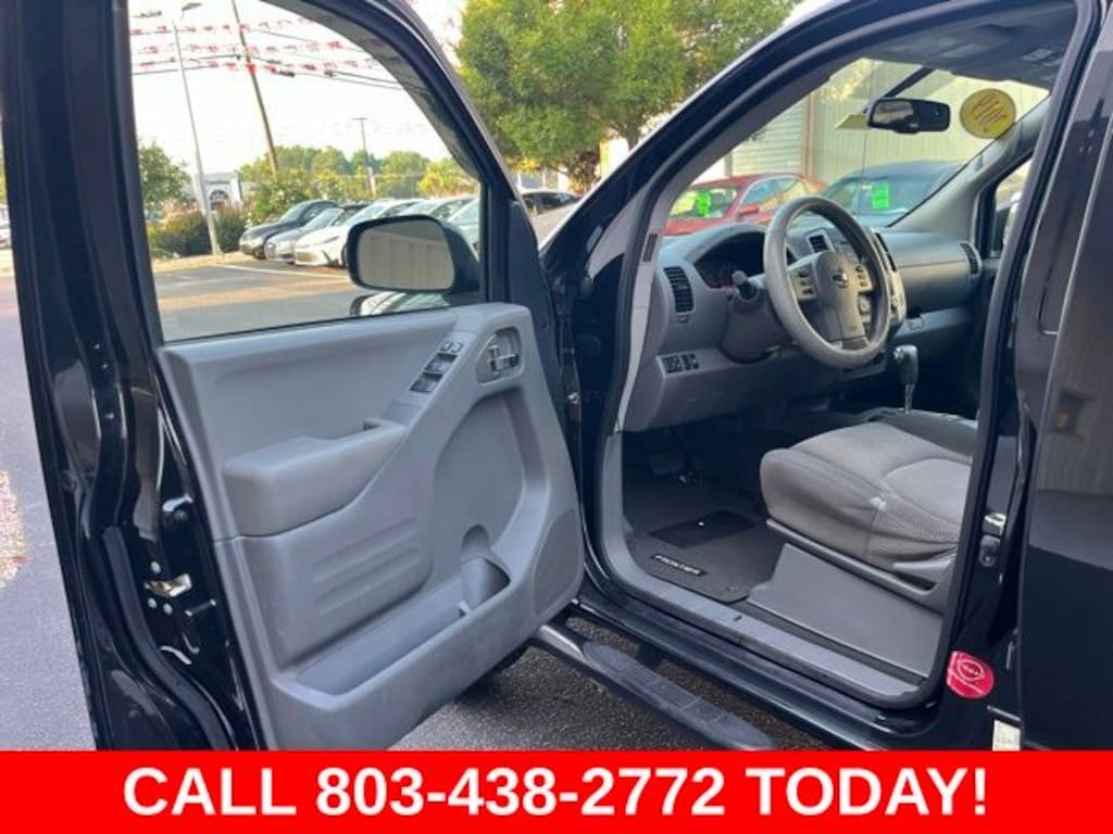 Used 2019 Nissan Frontier SV Truck Crew Cab