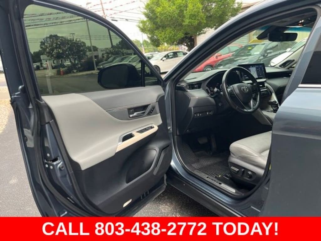 Used 2021 Toyota Venza XLE SUV