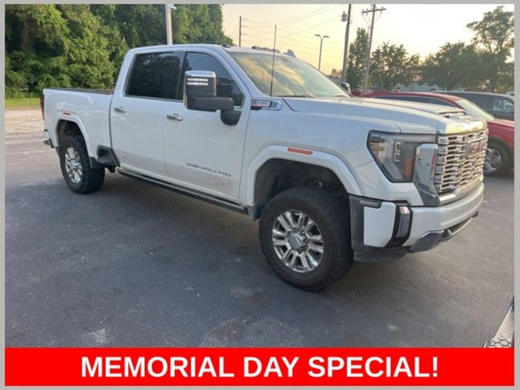 Used 2025 GMC Sierra 3500 HD Denali Truck Crew Cab