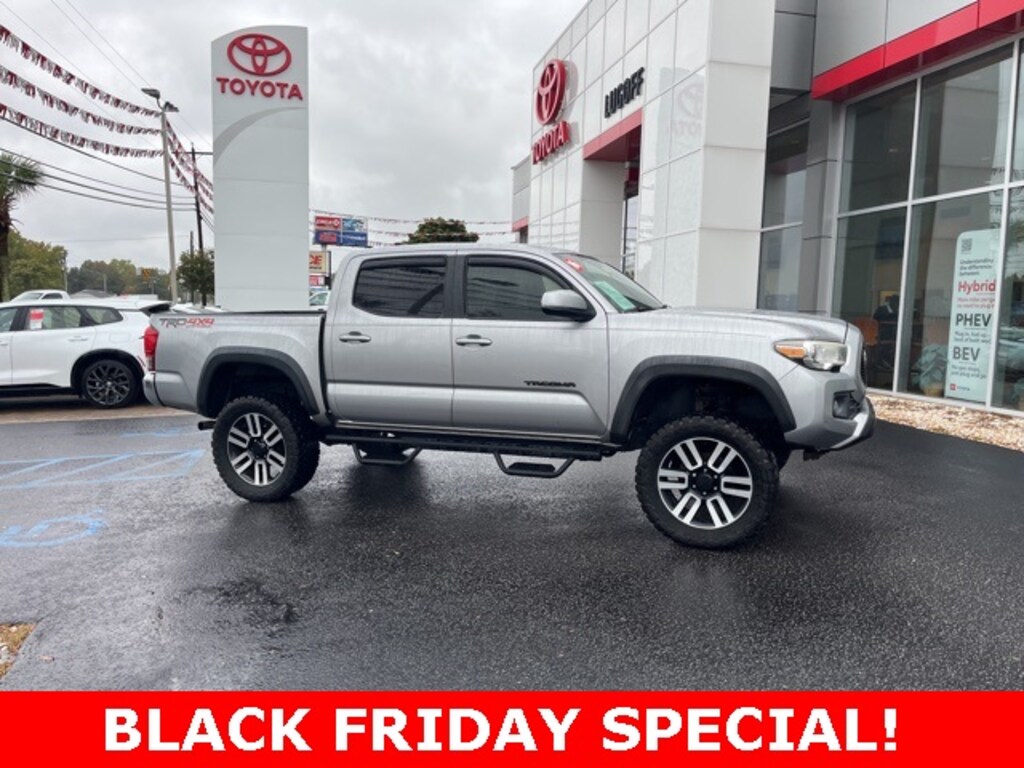 Used 2016 Toyota Tacoma Truck Double Cab