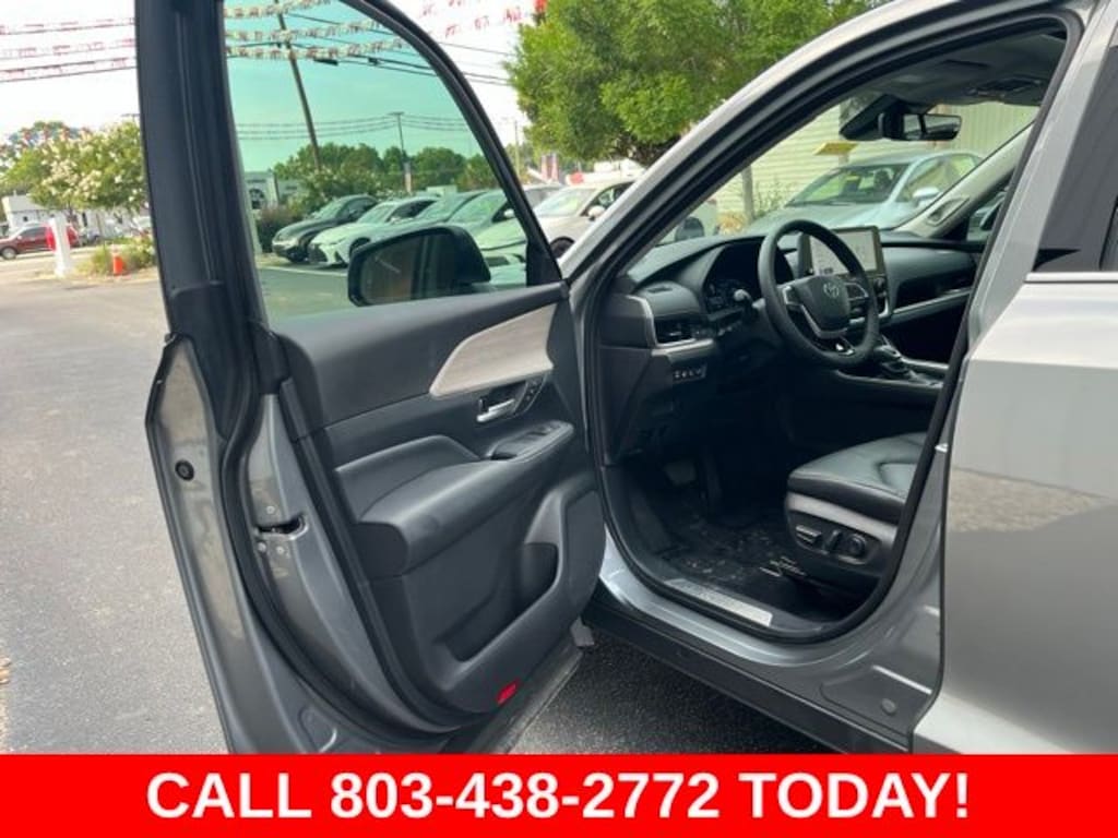 Used 2025 Toyota Grand Highlander Hybrid SUV