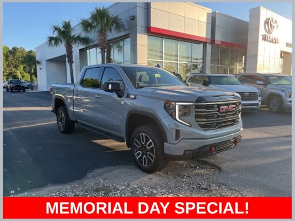 Used 2025 GMC Sierra 1500 AT4 Truck Crew Cab