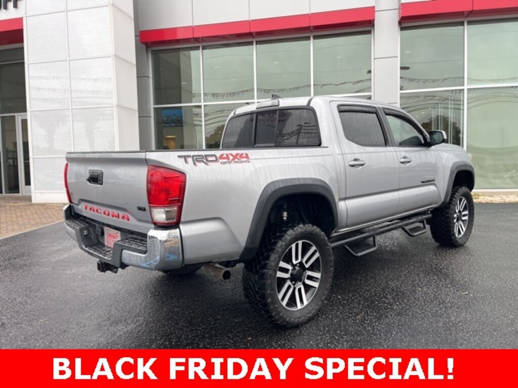 Used 2016 Toyota Tacoma Truck Double Cab