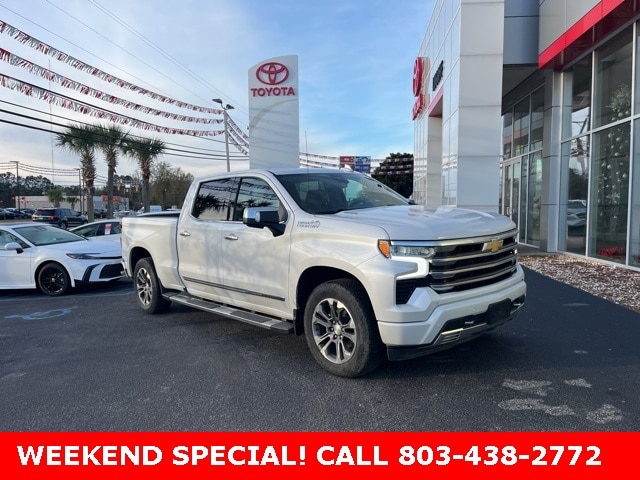 2022 Chevrolet Silverado 1500 Truck Crew Cab 