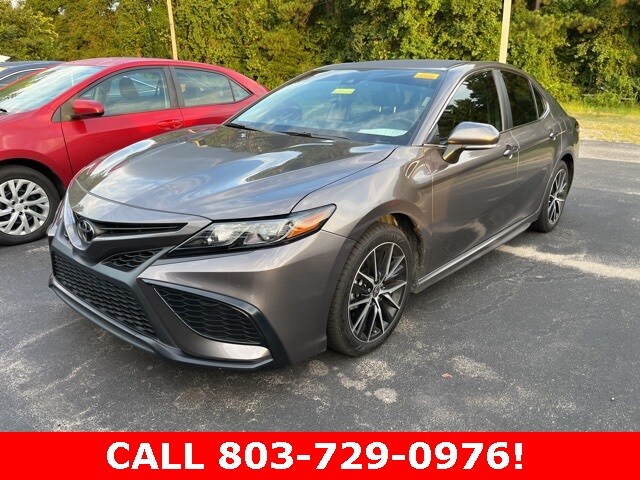 2024 Toyota Camry SE photo 2