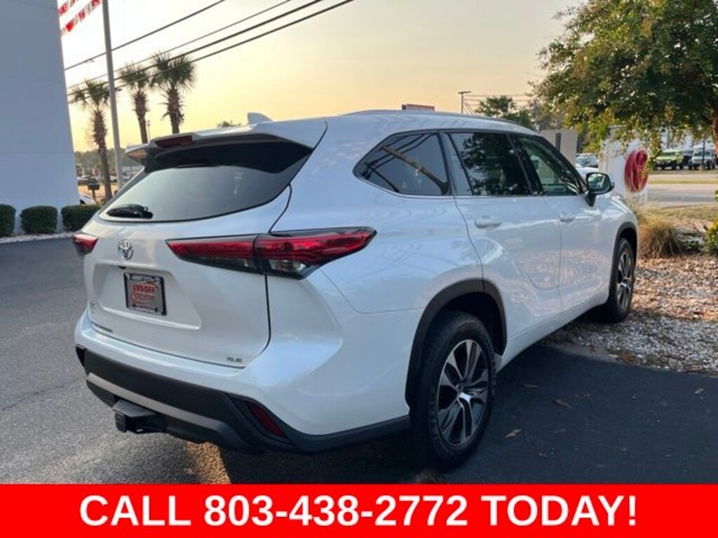 Used 2020 Toyota Highlander XLE SUV