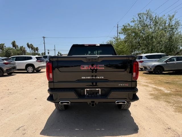 2026 GMC Sierra 1500 AT4 - Photo 6