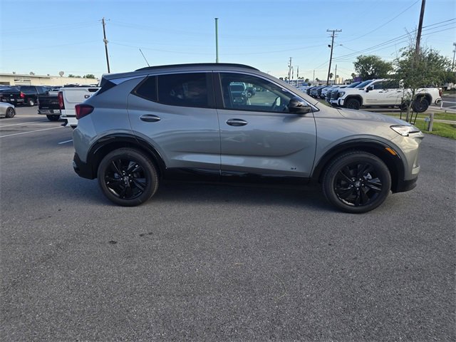 2026 Buick Encore GX Sport Touring photo 4