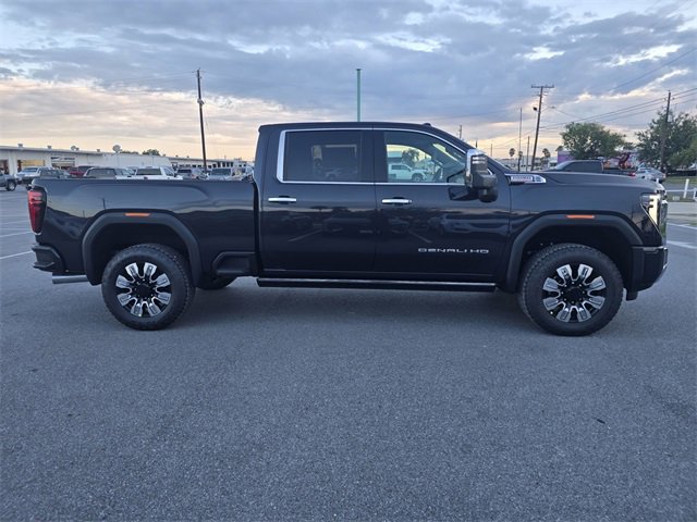 2026 Gmc Sierra 2500 HD Denali photo 4