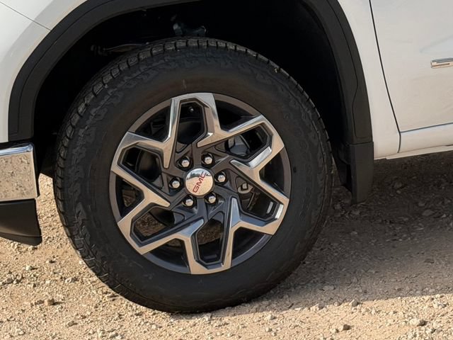 2026 GMC Sierra 1500 SLT - Photo 7