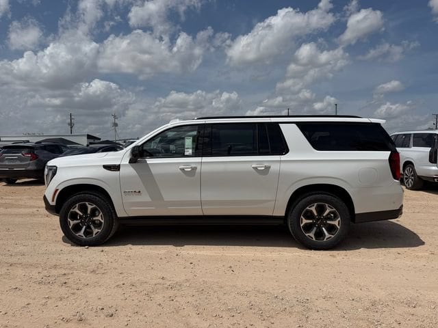 2026 GMC Yukon XL AT4 Ultimate - Photo 8