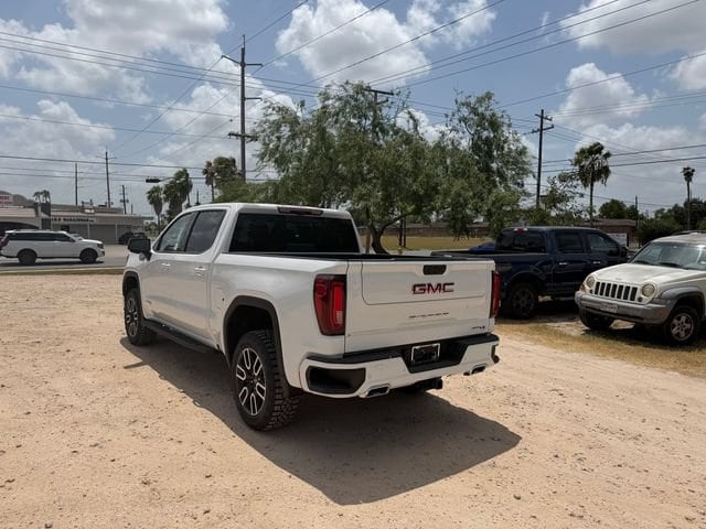 2026 GMC Sierra 1500 AT4 - Photo 7