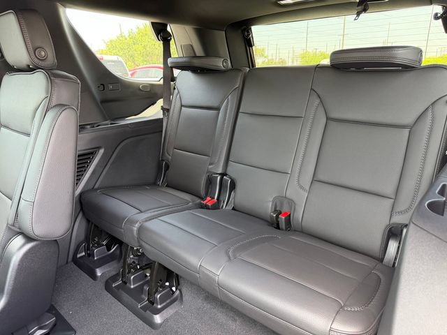 2026 GMC Yukon XL Denali - Photo 7