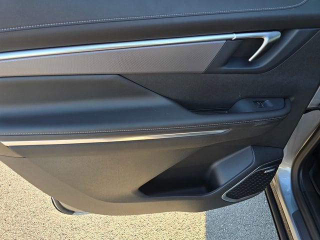 2026 Buick Enclave Sport Touring - Photo 11
