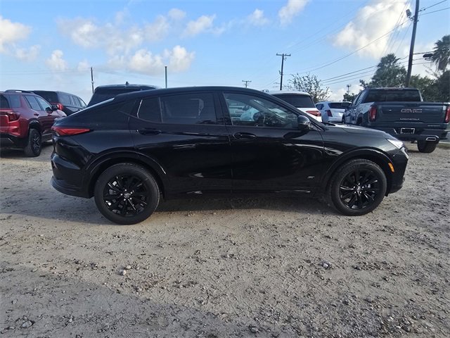 2026 Buick Envista ST photo 4