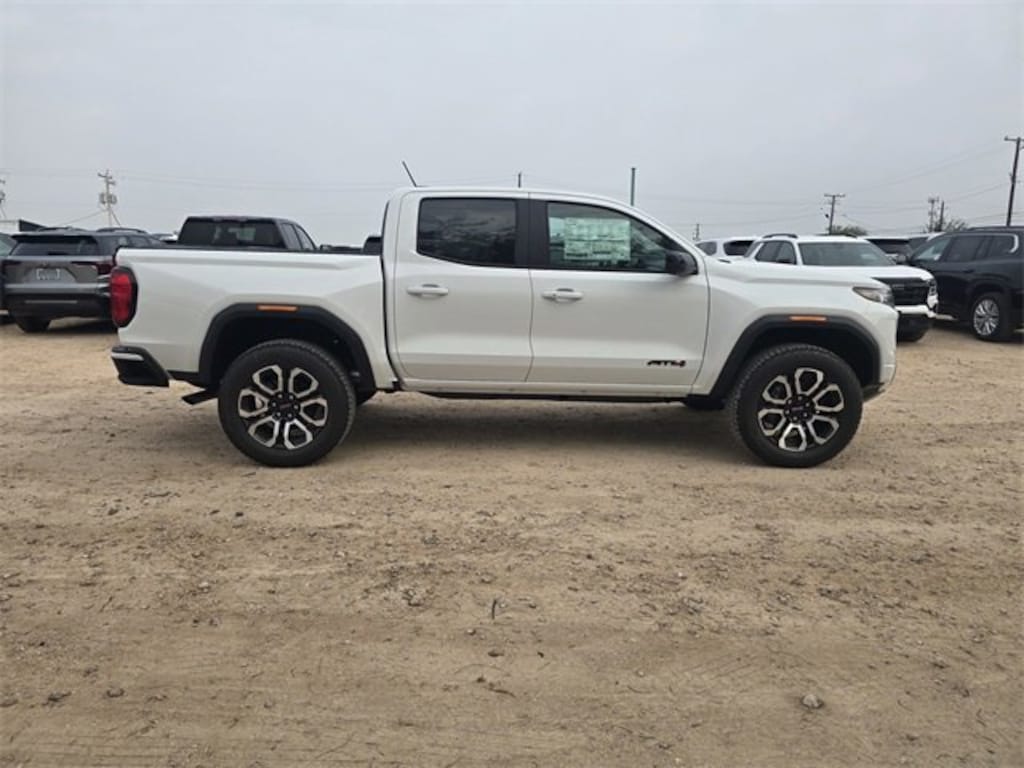 New 2026 GMC Canyon AT4 Truck