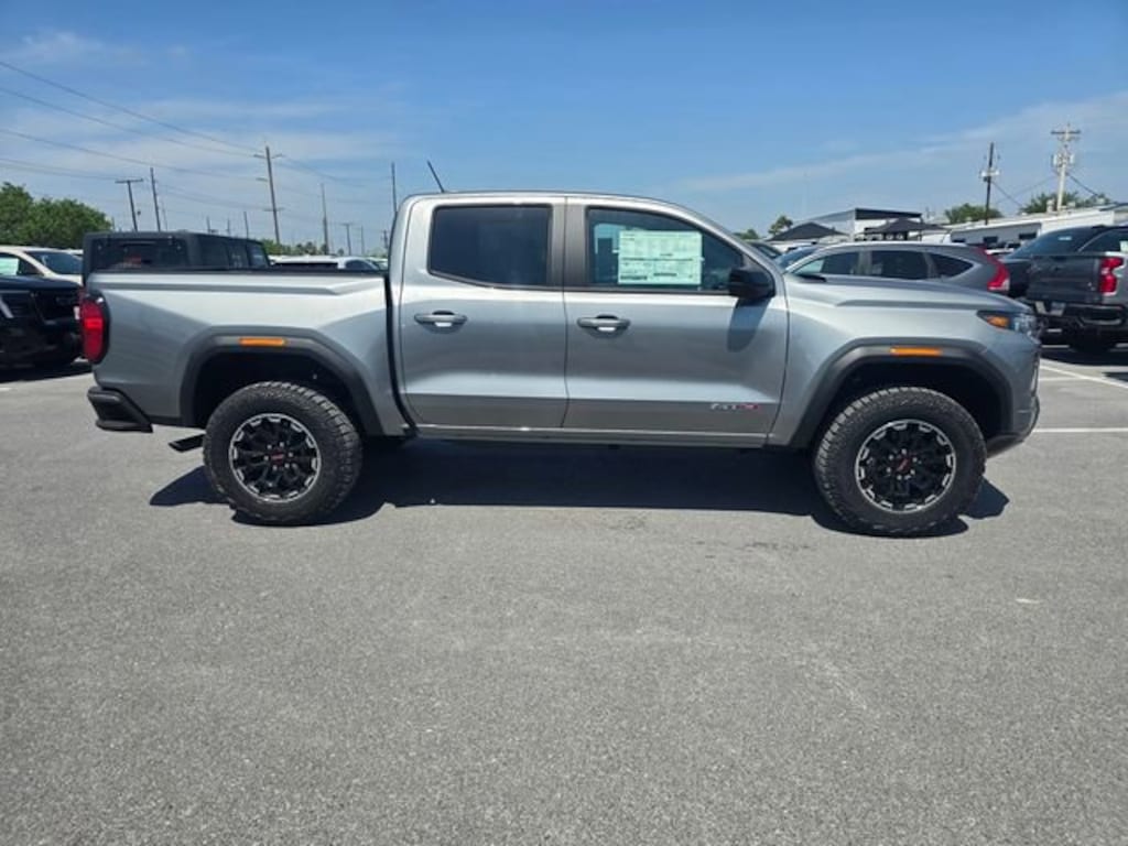 New 2026 GMC Canyon AT4 Truck