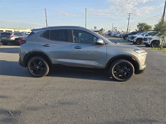 2026 Buick Encore GX Sport Touring photo 2