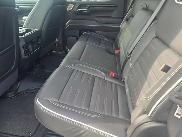 2026 GMC Sierra 1500 AT4X - Photo 9