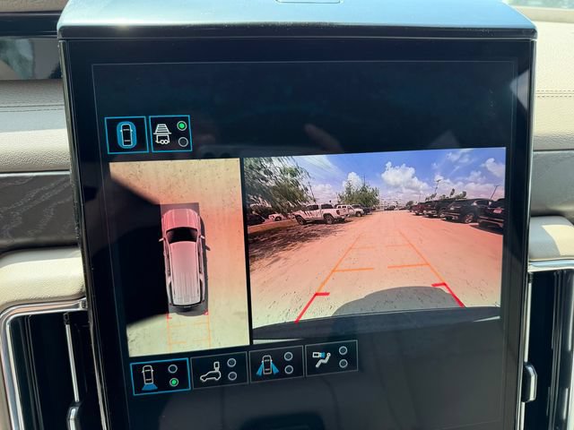 2026 GMC Yukon XL Denali - Photo 14