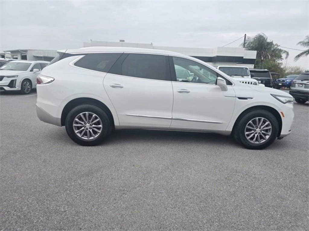 Used 2022 Buick Enclave Essence SUV