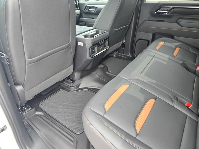 2026 GMC Sierra 2500HD AT4 - Photo 10