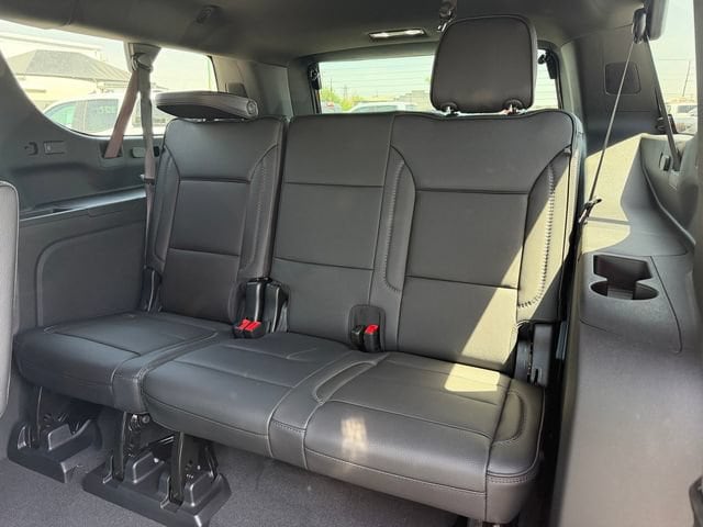 2026 GMC Yukon XL Denali - Photo 6