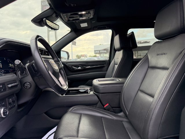 2024 GMC Yukon XL Denali - Photo 13