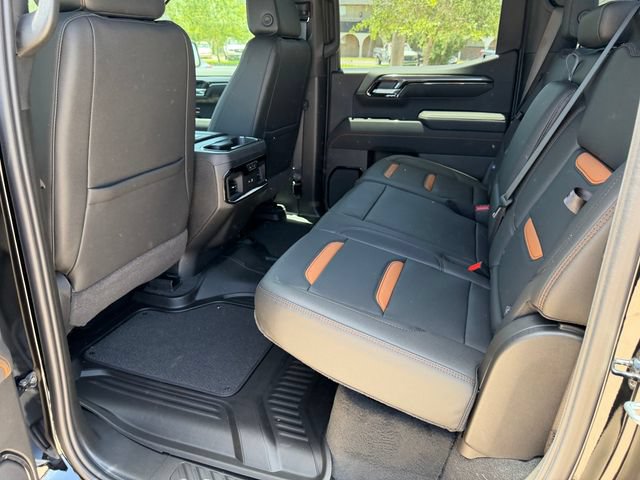 2026 GMC Sierra 1500 AT4 - Photo 9