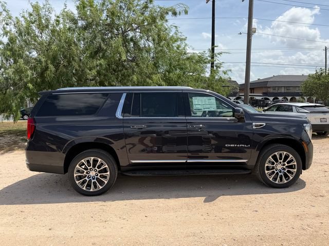 2026 GMC Yukon XL Denali - Photo 4