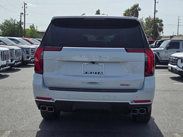 2026 GMC Yukon XL Denali - Photo 6