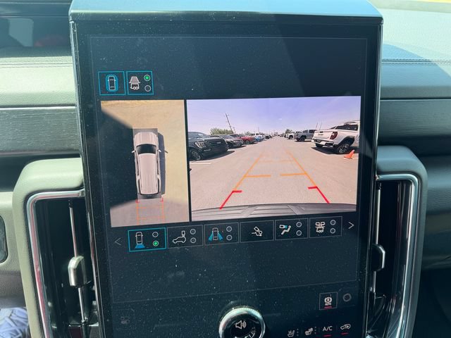 2026 GMC Yukon XL Denali - Photo 10