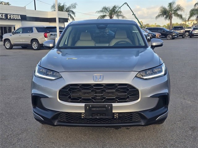 2025 Honda HR-V LX photo 2