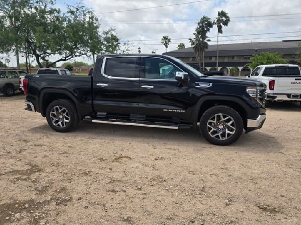 New 2026 GMC Sierra 1500 SLT Truck
