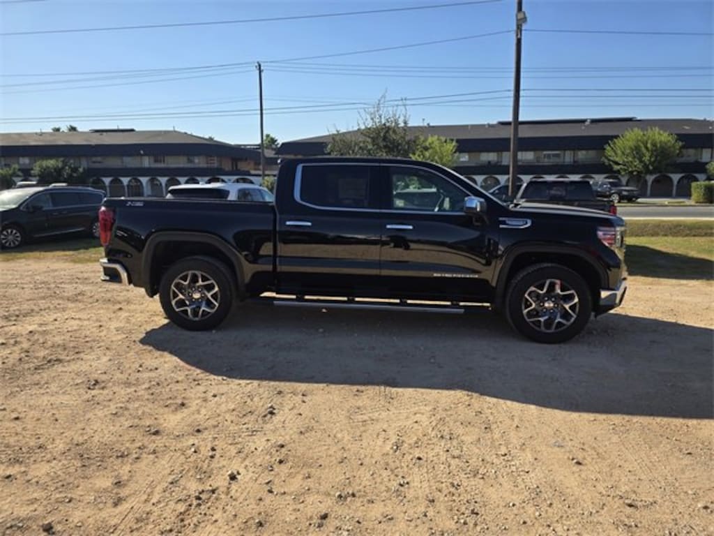 New 2026 GMC Sierra 1500 SLT Truck