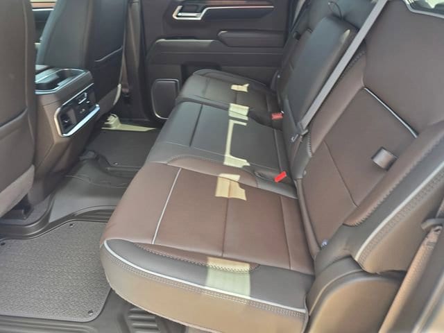 2026 GMC Sierra 1500 Denali - Photo 9